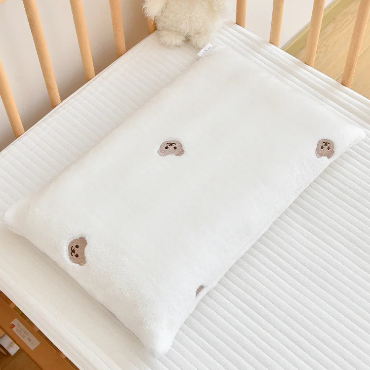 Taie d'Oreiller Bébé en Coton - Motif Ourson - Coussin Deco
