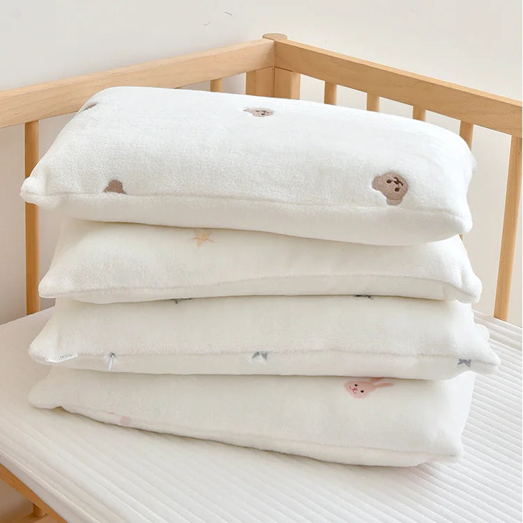Taie d'Oreiller Bébé en Coton - Motif Lapin - Coussin Deco